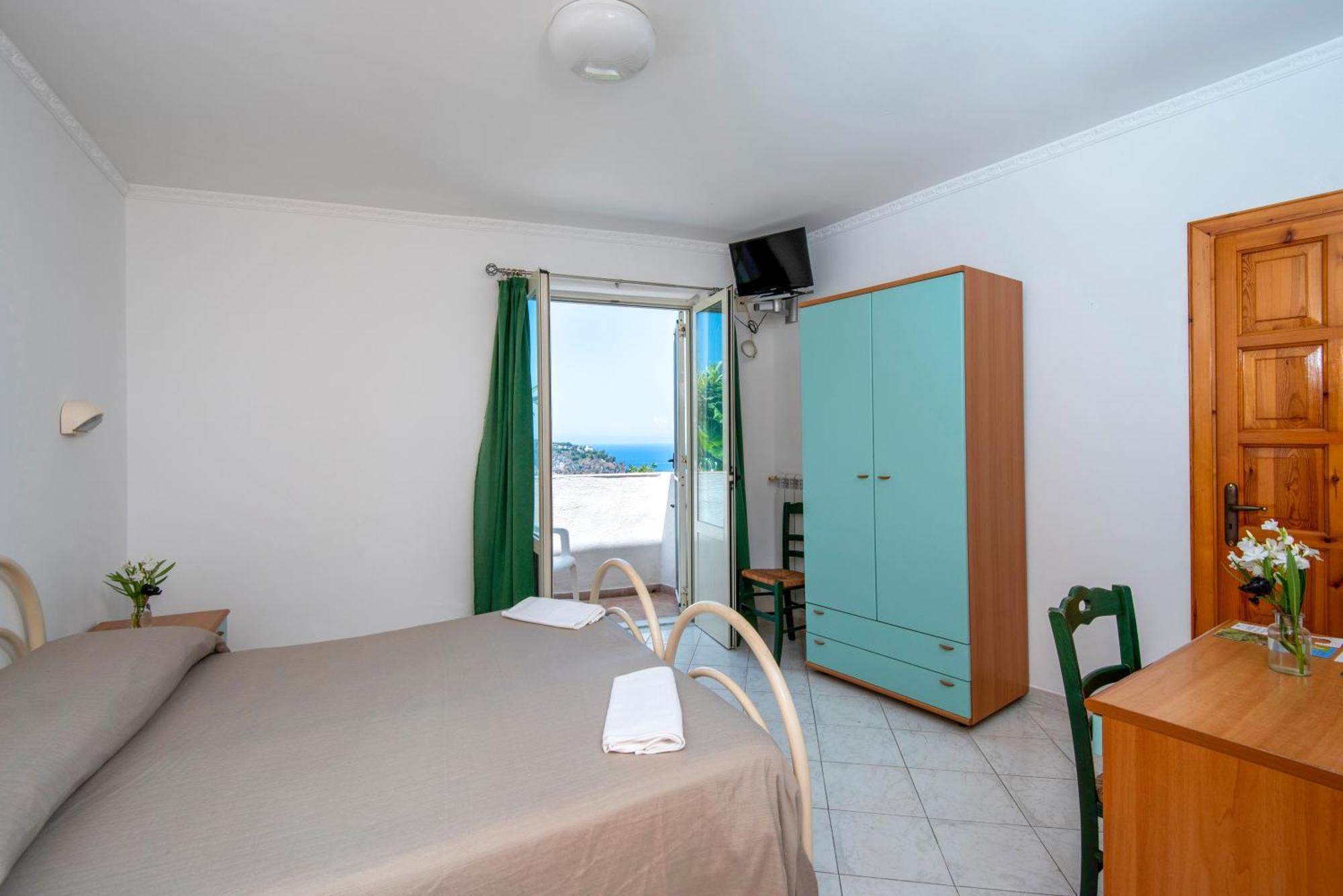 Hotel Bel Tramonto Casamicciola Terme Kültér fotó