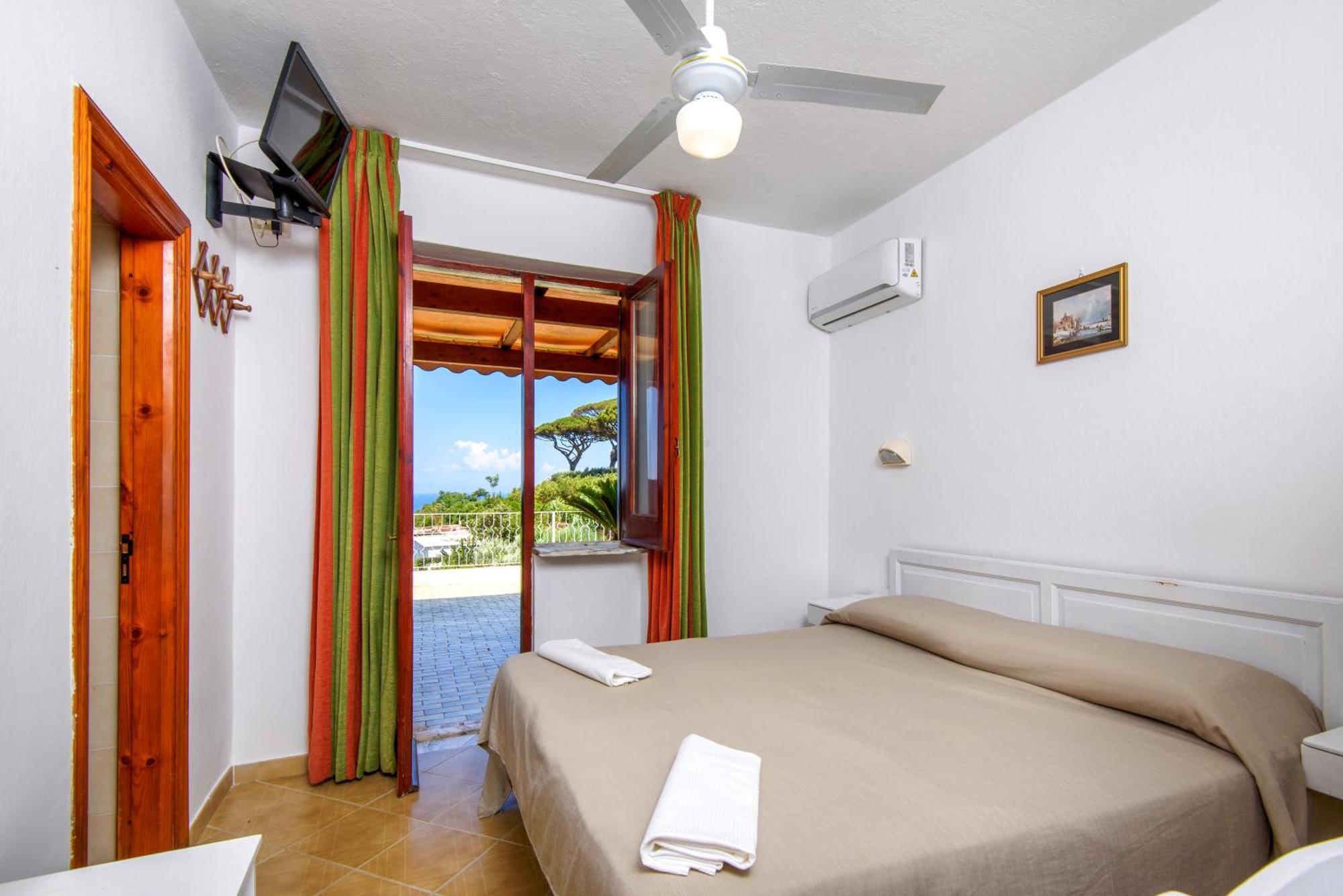 Hotel Bel Tramonto Casamicciola Terme Kültér fotó